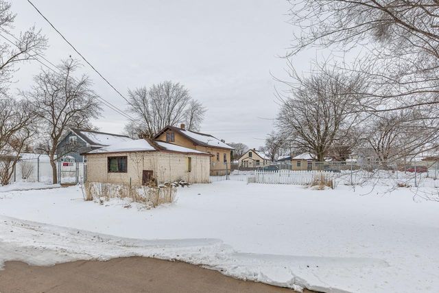 2830 Harvey STREET, La Crosse, WI 54603