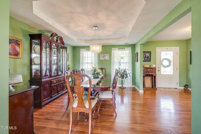102 Bill Street, Piney Flats, TN 37686