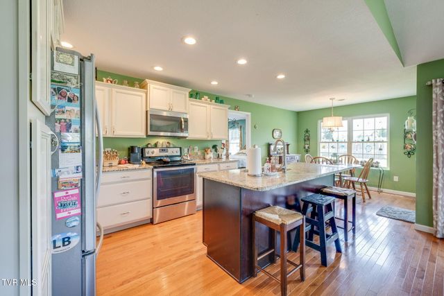 102 Bill Street, Piney Flats, TN 37686