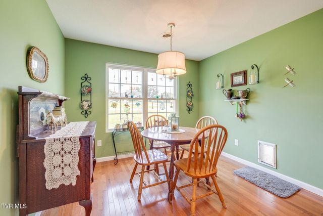 102 Bill Street, Piney Flats, TN 37686