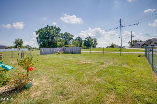 102 Bill Street, Piney Flats, TN 37686