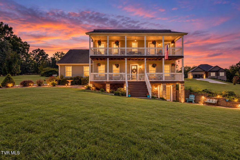 102 Bill Street, Piney Flats, TN 37686