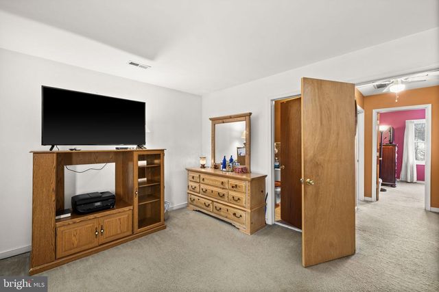 227 CEDAR RIDGE DR, Ruther Glen, VA 22546