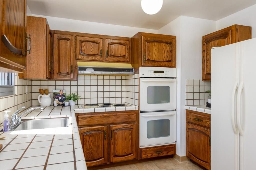 Image 8 of property listing at 171 Morton Drive, Daly City, CA 94015