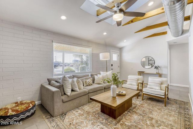 1142 E TEMPE Drive, Tempe, AZ 85288