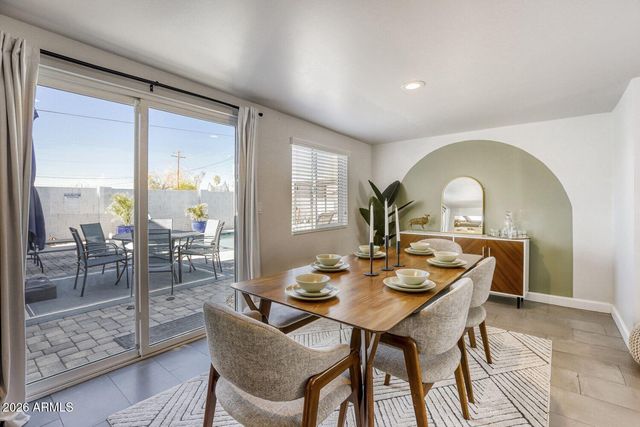 1142 E TEMPE Drive, Tempe, AZ 85288