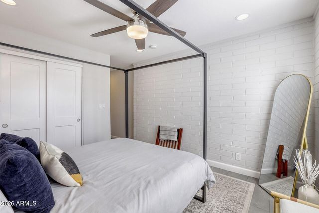 1142 E TEMPE Drive, Tempe, AZ 85288