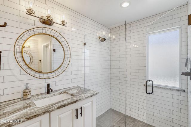 1142 E TEMPE Drive, Tempe, AZ 85288