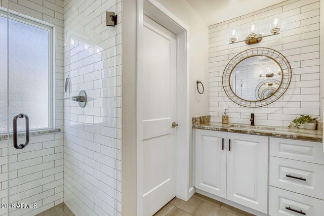 1142 E TEMPE Drive, Tempe, AZ 85288