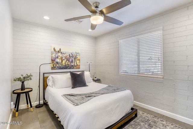 1142 E TEMPE Drive, Tempe, AZ 85288