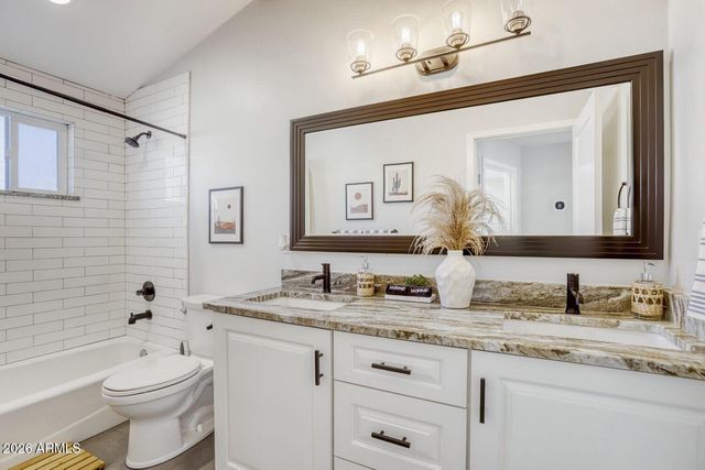 1142 E TEMPE Drive, Tempe, AZ 85288