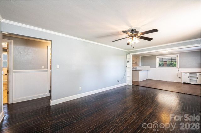 2984 Lutz Boulevard, Newton, NC 28658