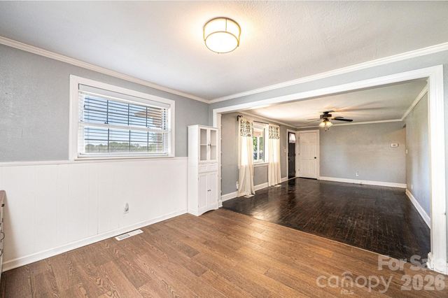 2984 Lutz Boulevard, Newton, NC 28658