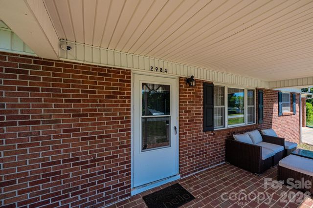 2984 Lutz Boulevard, Newton, NC 28658