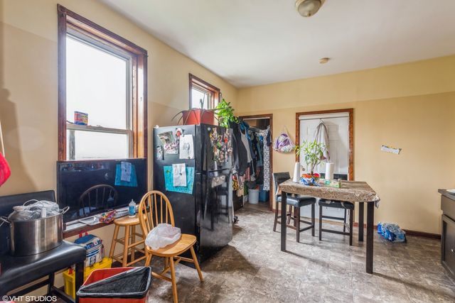2417 S Saint Louis Avenue, Chicago, IL 60623
