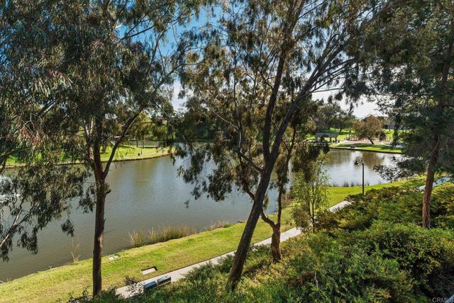 514 Calle Montecito 80, Oceanside, CA 92057