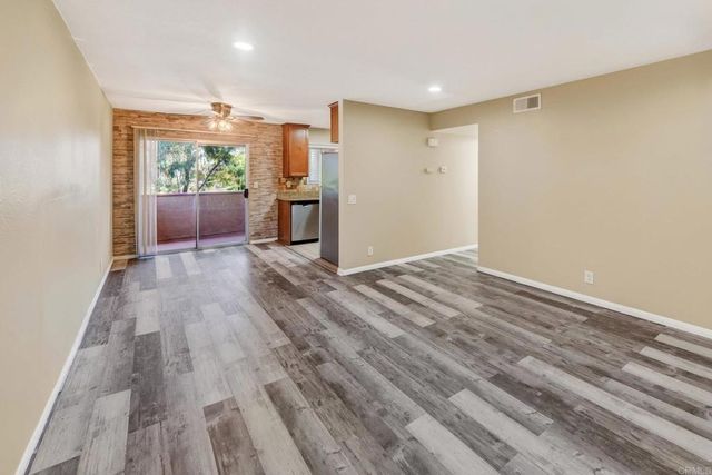 514 Calle Montecito 80, Oceanside, CA 92057