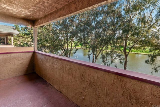 514 Calle Montecito 80, Oceanside, CA 92057