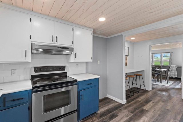 N1613 MANLEY ROAD, Greenville, WI 54942