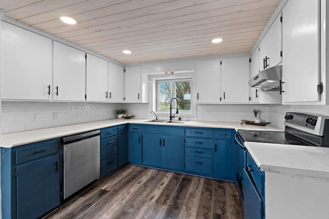 N1613 MANLEY ROAD, Greenville, WI 54942
