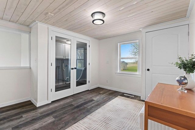 N1613 MANLEY ROAD, Greenville, WI 54942