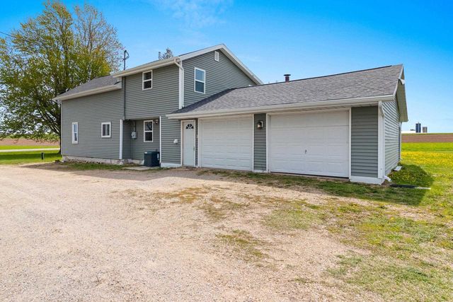 N1613 MANLEY ROAD, Greenville, WI 54942