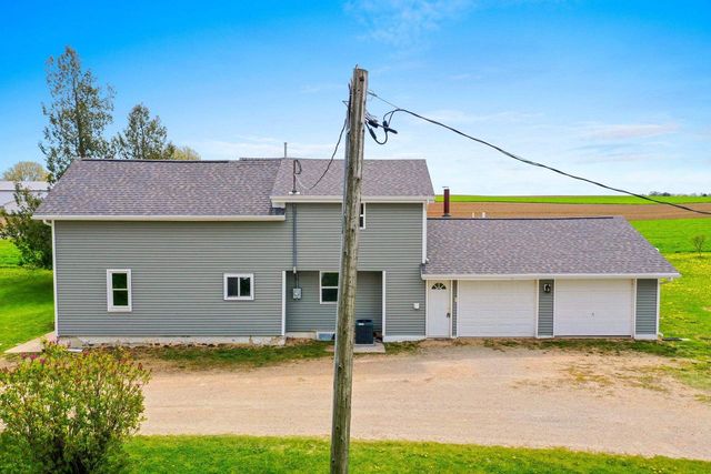 N1613 MANLEY ROAD, Greenville, WI 54942