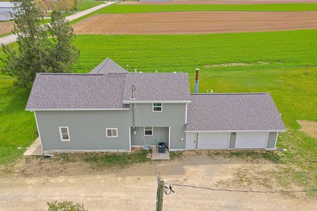 N1613 MANLEY ROAD, Greenville, WI 54942