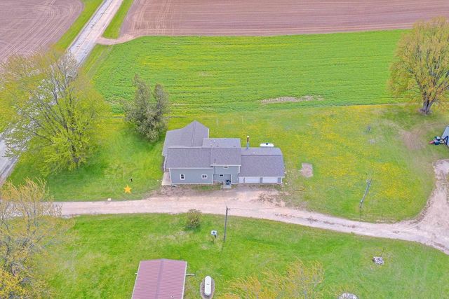 N1613 MANLEY ROAD, Greenville, WI 54942