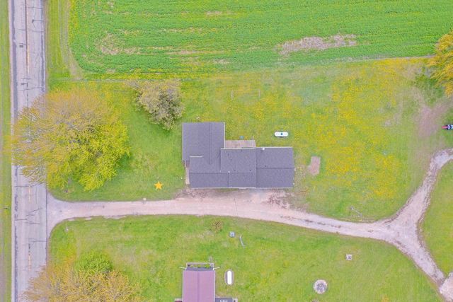 N1613 MANLEY ROAD, Greenville, WI 54942