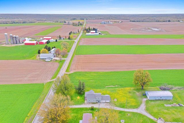 N1613 MANLEY ROAD, Greenville, WI 54942
