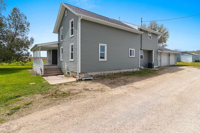 N1613 MANLEY ROAD, Greenville, WI 54942