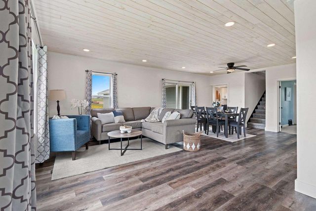 N1613 MANLEY ROAD, Greenville, WI 54942