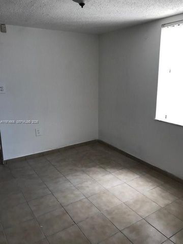 5400 W 20th Ave 101, Hialeah, FL 33016