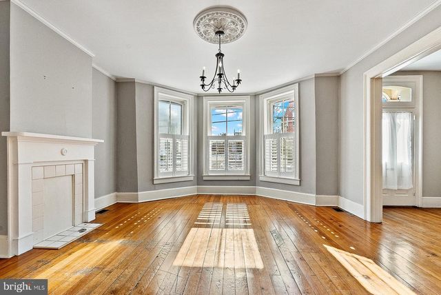 132 AMHERST ST, Winchester, VA 22601