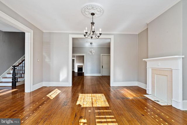 132 AMHERST ST, Winchester, VA 22601