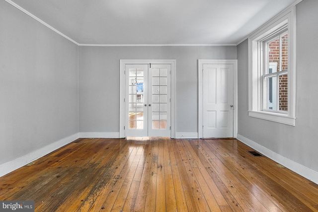 132 AMHERST ST, Winchester, VA 22601