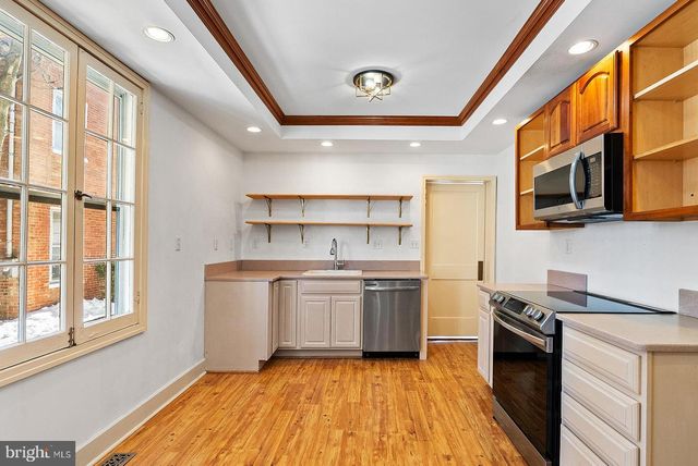 132 AMHERST ST, Winchester, VA 22601