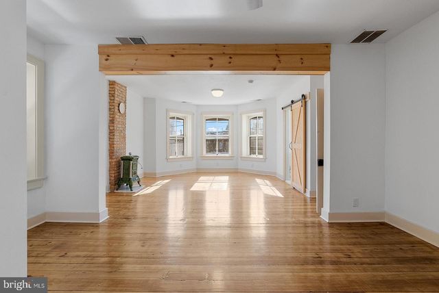 132 AMHERST ST, Winchester, VA 22601