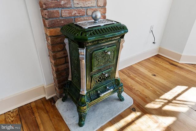 132 AMHERST ST, Winchester, VA 22601