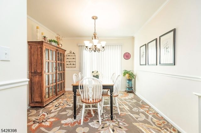 57 Oriole Dr, Allamuchy Twp., NJ 07840