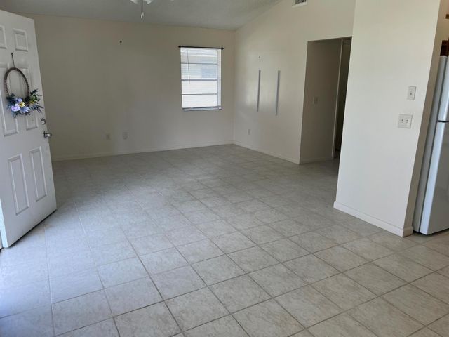 5879 SE Wilsie Drive, Stuart, FL 34997