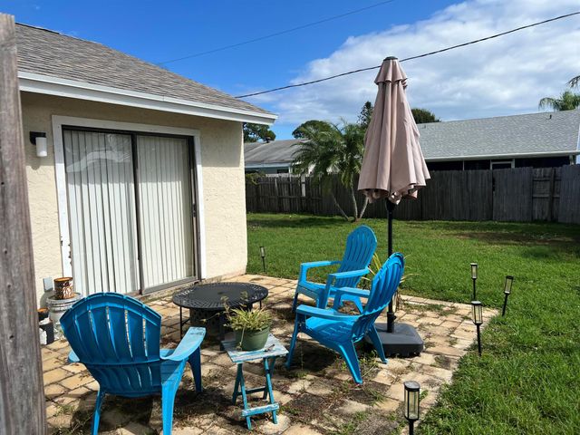 5879 SE Wilsie Drive, Stuart, FL 34997