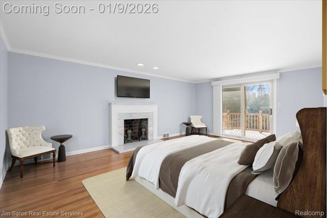 81 Moross Road, Grosse Pointe Farms, MI 48236