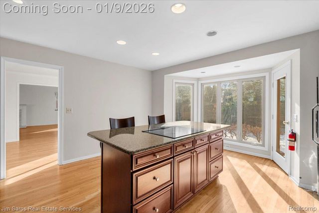 81 Moross Road, Grosse Pointe Farms, MI 48236