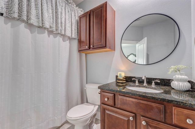 28 Versante Court, Houston, TX 77070