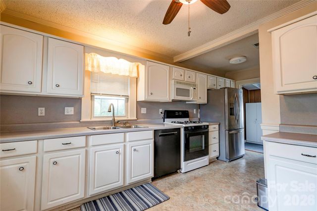 703 Dellinger Road, Shelby, NC 28152