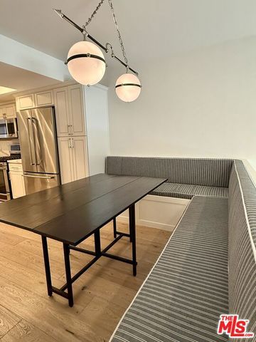 853 Larrabee Street 6, West Hollywood, CA 90069