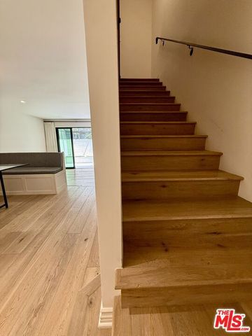 853 Larrabee Street 6, West Hollywood, CA 90069