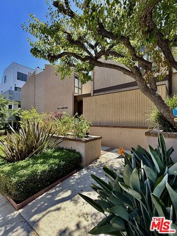 853 Larrabee Street 6, West Hollywood, CA 90069